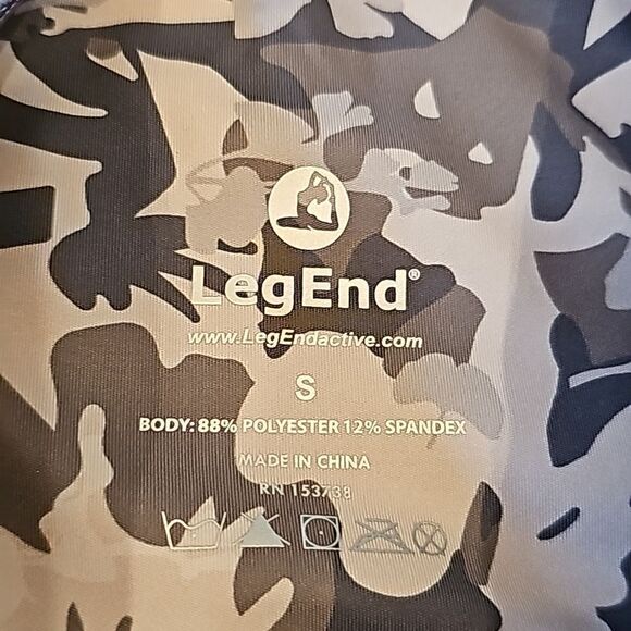 Floral capri high waisted leggings size S NWT - Picture 7 of 12